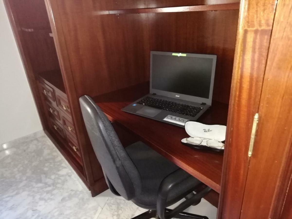 Wish Suite Central De Sevilla Екстер'єр фото
